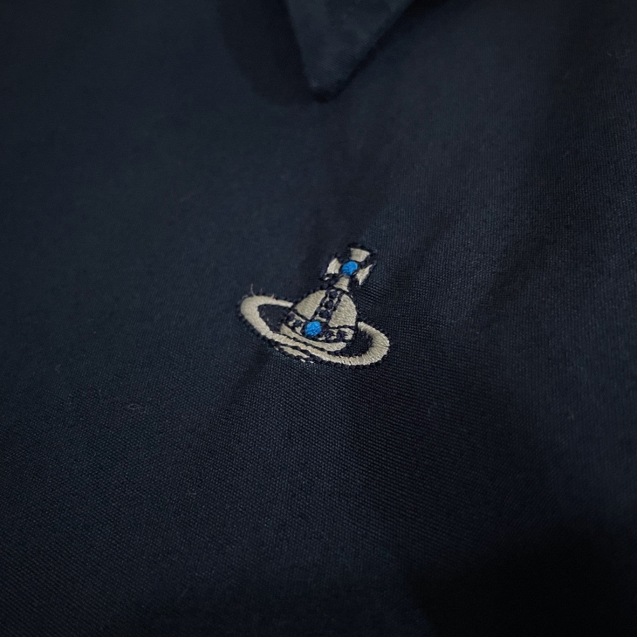 Vivienne Westwood MAN 25AW コットンブロードオーブ刺繍アシンメトリーカラーシャツ ブラウス トップス 長袖 ヴィヴィアンウエストウッド マン メンズ