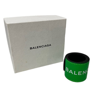 BALENCIAGA Cycle Textured leather Bracelet ロゴプリントレザー巻きブレスレット バングル サイクル グリーン アクセサリー 服飾雑貨 バレンシアガ メンズ レディース ユニセックス