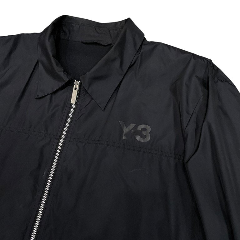 Y-3 ポリエステルタフタ裏地ロゴプリントジップアップシングルジャケット ブルゾン コート アウター スイングトップ Yohji Yamamoto adidas ワイスリー ヨウジヤマモト アディダス メンズ
