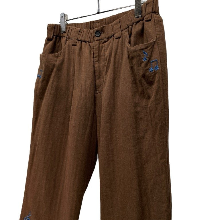 LAMROF コットンガーゼ音符刺繍ウエストゴムシャーリングイージーパンツ ボトムス ラムロフ メンズ