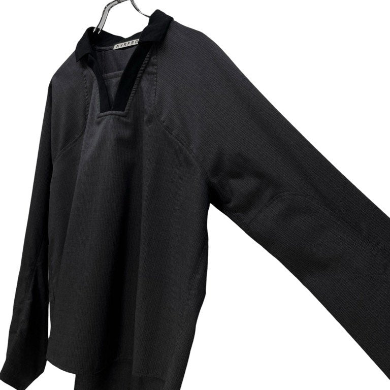 NVRFRGT exclusive for STUDIOUS COLLARED V-NECK PULLOVER TOP 別注 ポリエステルウールストライププルオーバーシャツ ブラウス トップス EXST241J02 定価27,500円 ネバーフォーゲット メンズ