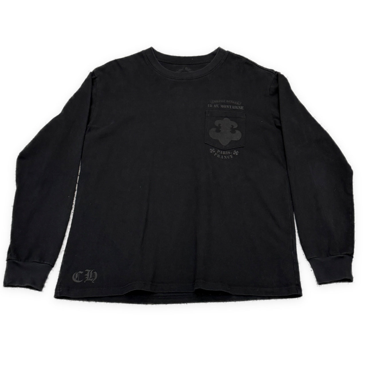 CHROME HEARTS 18 AV. Montaigne L S Tee Long Sleeve パリ直営店限定 BSフレアスクロールラベルプリント袖リブポケットTシャツ カットソー トップス CHロゴ 長袖 クロムハーツ メンズ