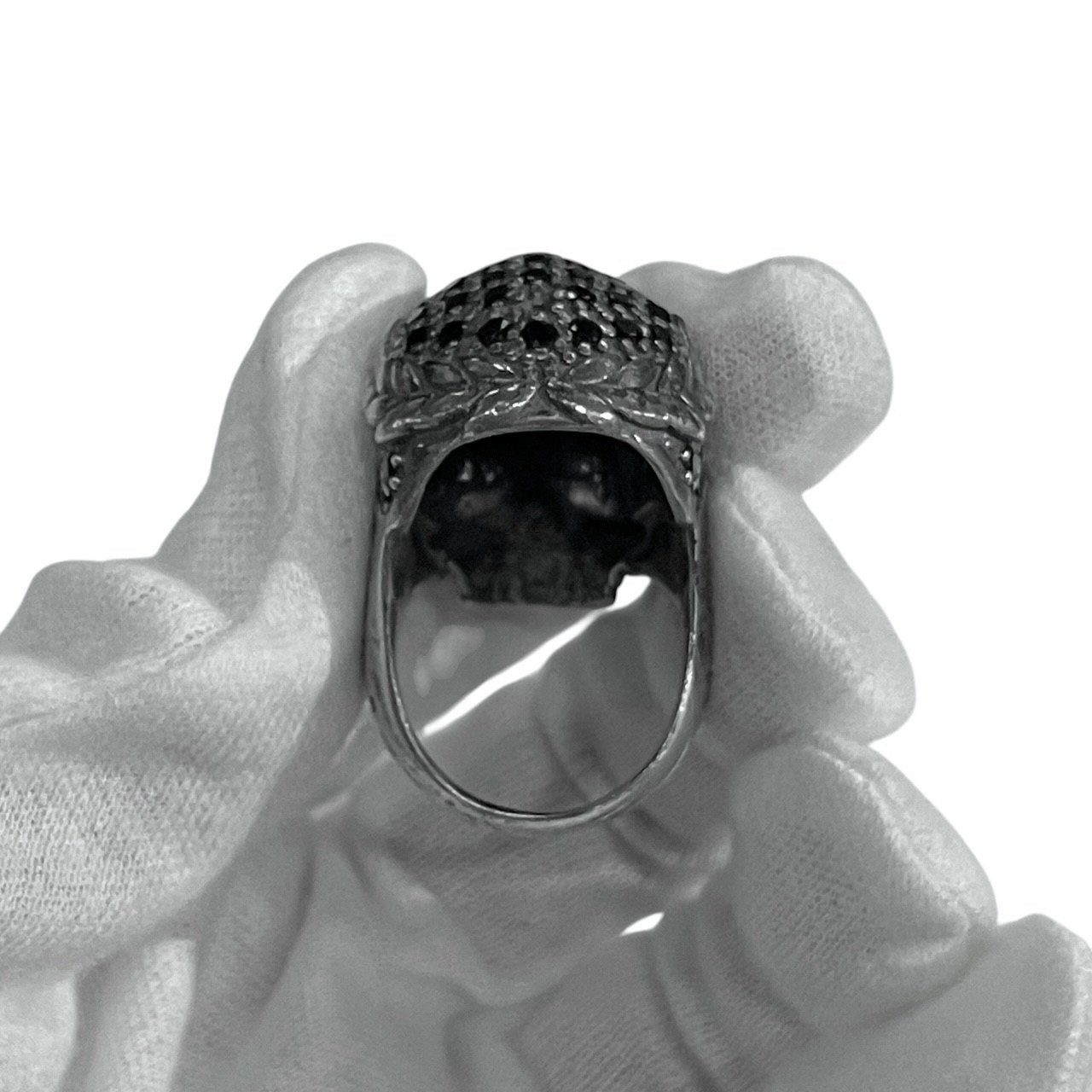 Vivienne Westwood 16AW NEW SKULL RING スワロフスキー装飾ニュースカルリング 骸骨 ドクロ 指輪 アクセサリー シルバー 925 約16号 定価77,760円 ヴィヴィアンウエストウッド メンズ レディース ユニセックス