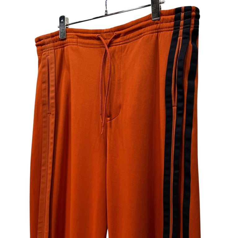 Y-3 スリーストライプイージートラックパンツ オレンジ ジャージ 側章 ライン ドローストリング ボトムス Yohji Yamamoto adidas ワイスリー ヨウジヤマモト アディダス メンズ レディース ユニセックス