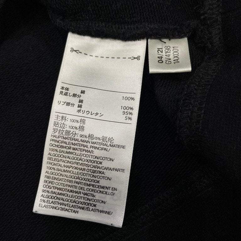 Y-3 CLASSIC CHEST LOGO HOODIE GV4198 クラシックチェストロゴフーディ プルオーバースウェットパーカー