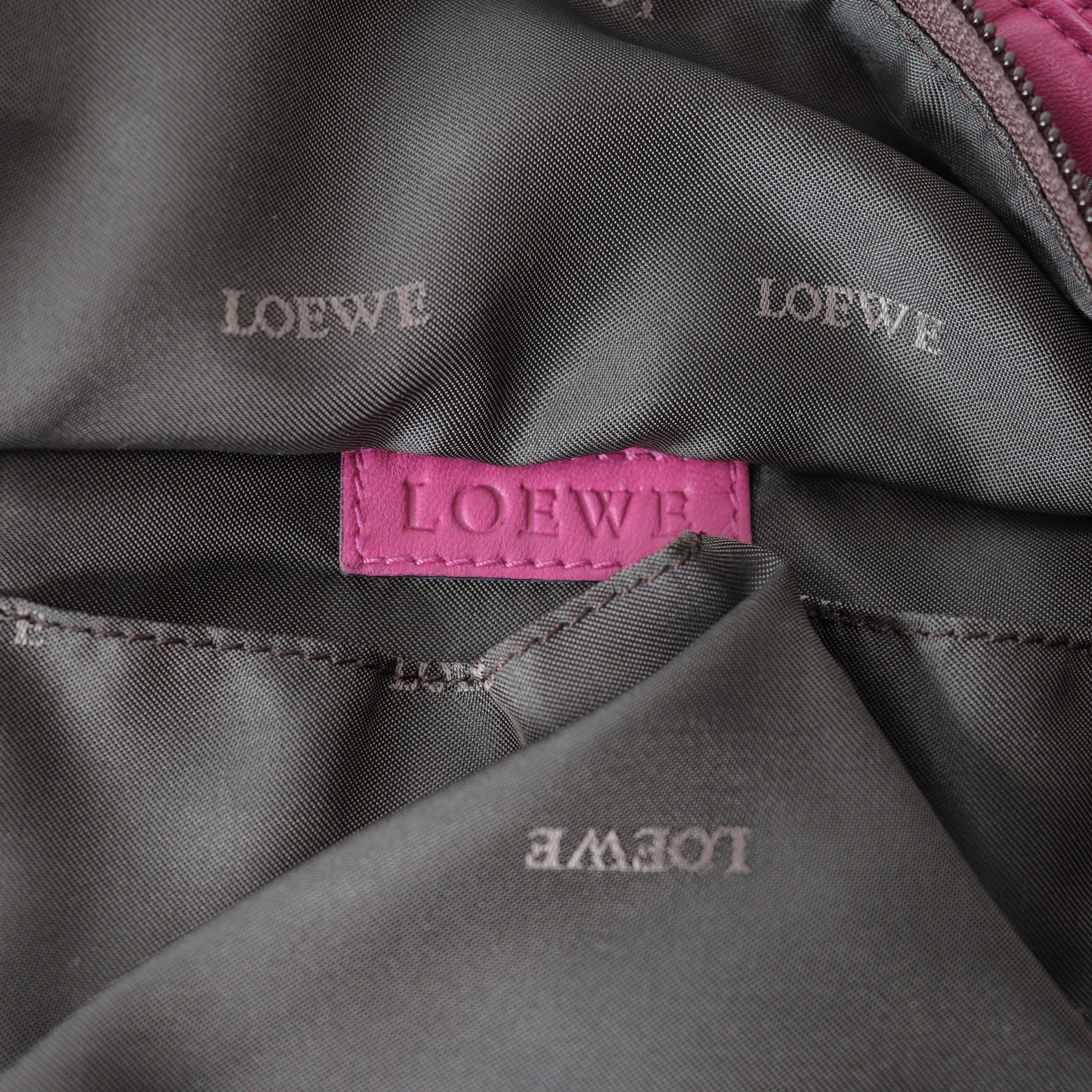 LOEWE ナッパアイレ ハンドバッグ