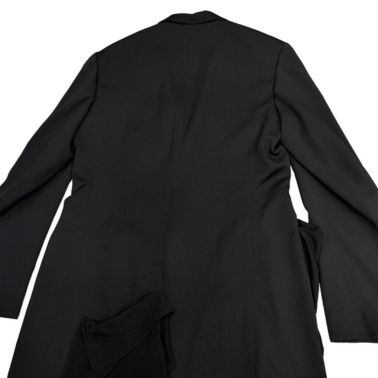 Yohji Yamamoto Pour Homme 23AW ウールギャバジンドレープパッチテーラードジャケット WOOL GABARDINE LEFT SIDE DRAPED JACKET 黒当て布付きJKT LOOK32 定価180,400円