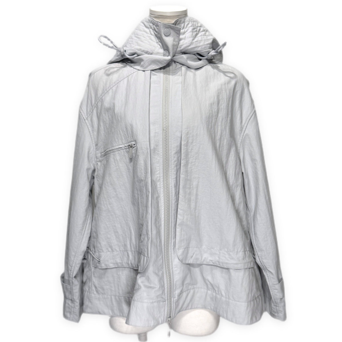 EMPORIO ARMANI 23SS ナイロンフード付きジップアップジャケット  アウター パーカー  ブルゾン アルマーニ レディース