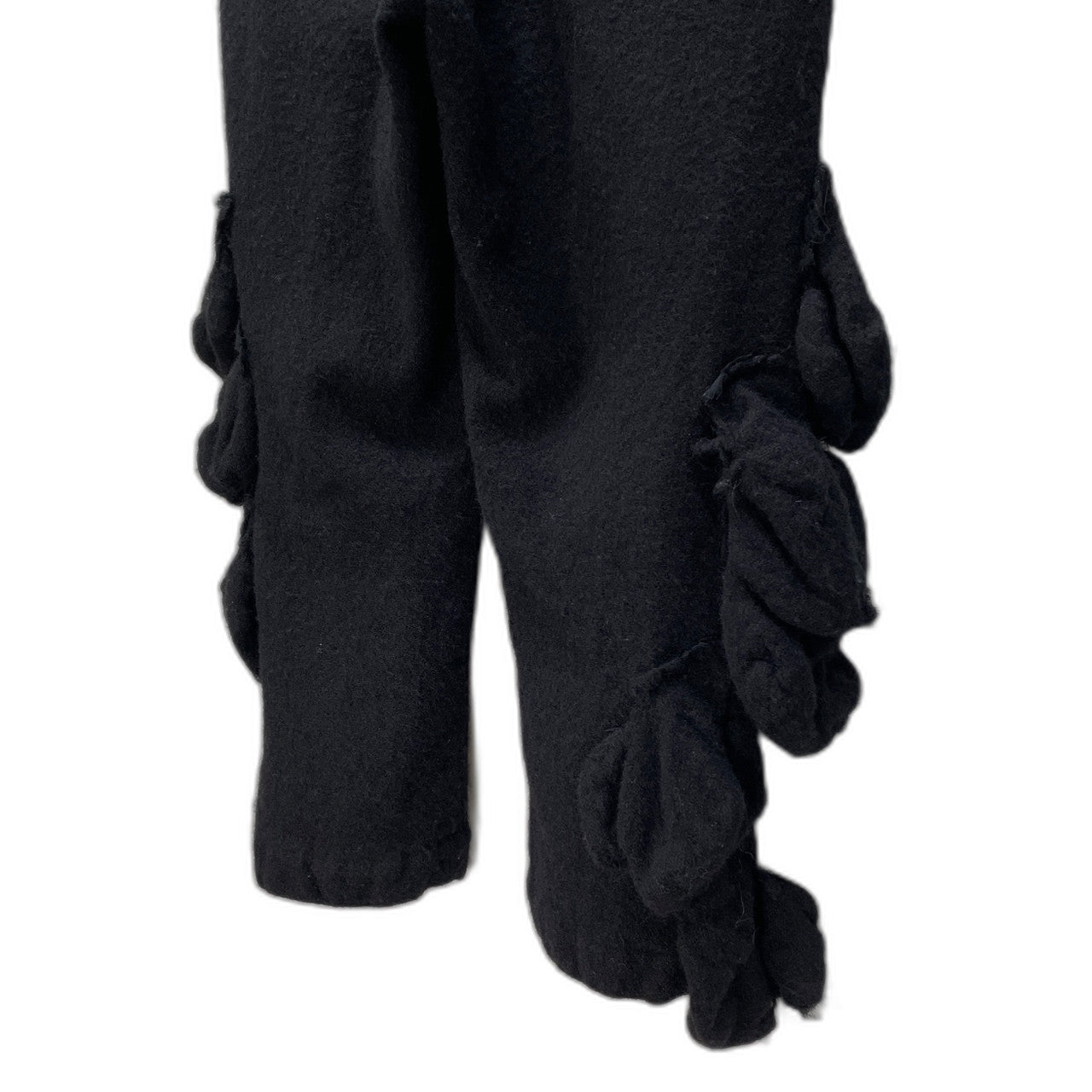 COMME des GARCONS 17AW 圧縮ウールサイド装飾テーパードパンツ ボトムス 縮絨 Archive シルエットの未来 The future of silhouette コムデギャルソン レディース