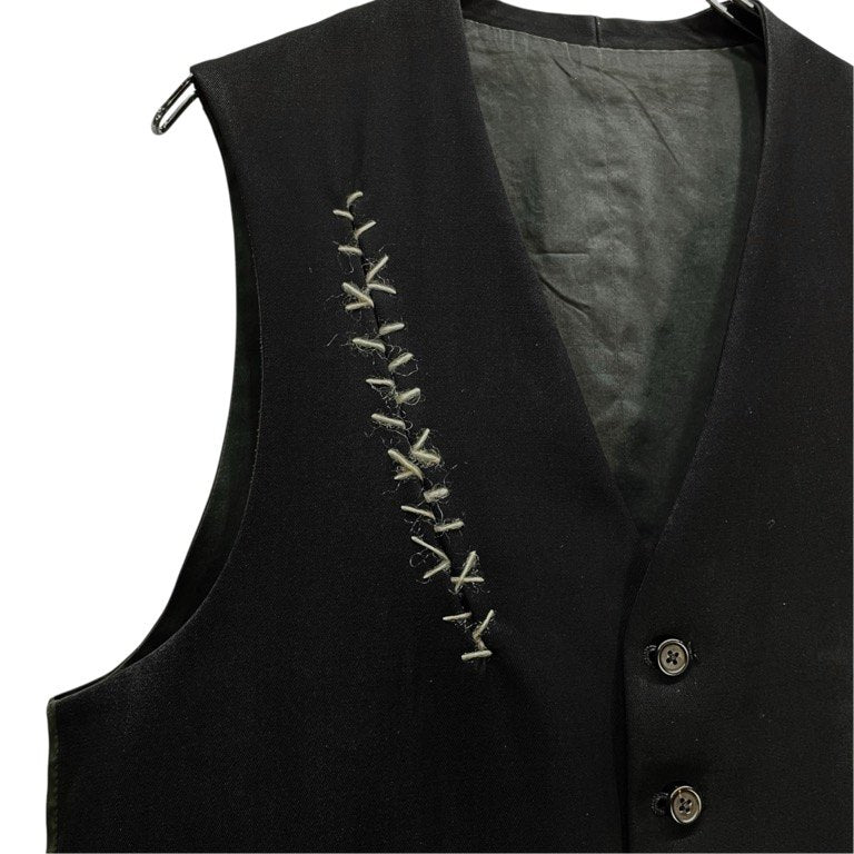 Y's for men ウールギャバジン針刺しシンチバック傷刺繍ベスト Archive 90s 名作 キズ ノースリーブ ジャケット トップス アウター Yohji Yamamoto Pour Homme ヨウジヤマモトプールオム ワイズフォーメン メンズ