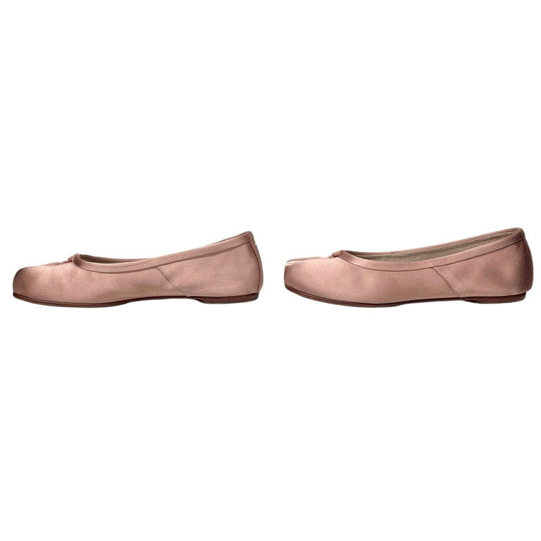 Maison Margiela 22 22AW Satin Tabi サテンタビバレエシューズ 足袋 バレリーナ フラット ダスティローズ パンプス 靴 クツ 定価93,500円 メゾンマルジェラ レディース