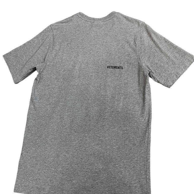 VETEMENTS 21AW フロントバックロゴプリント刺繍クルーネックカットソー Tシャツ Tee T-shirt 半袖 UAH21TR501 GREY GRIS ヴェトモン メンズ レディース ユニセックス